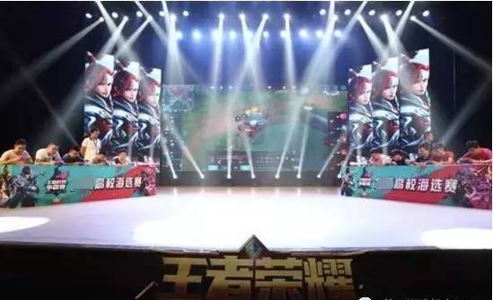 由不续约