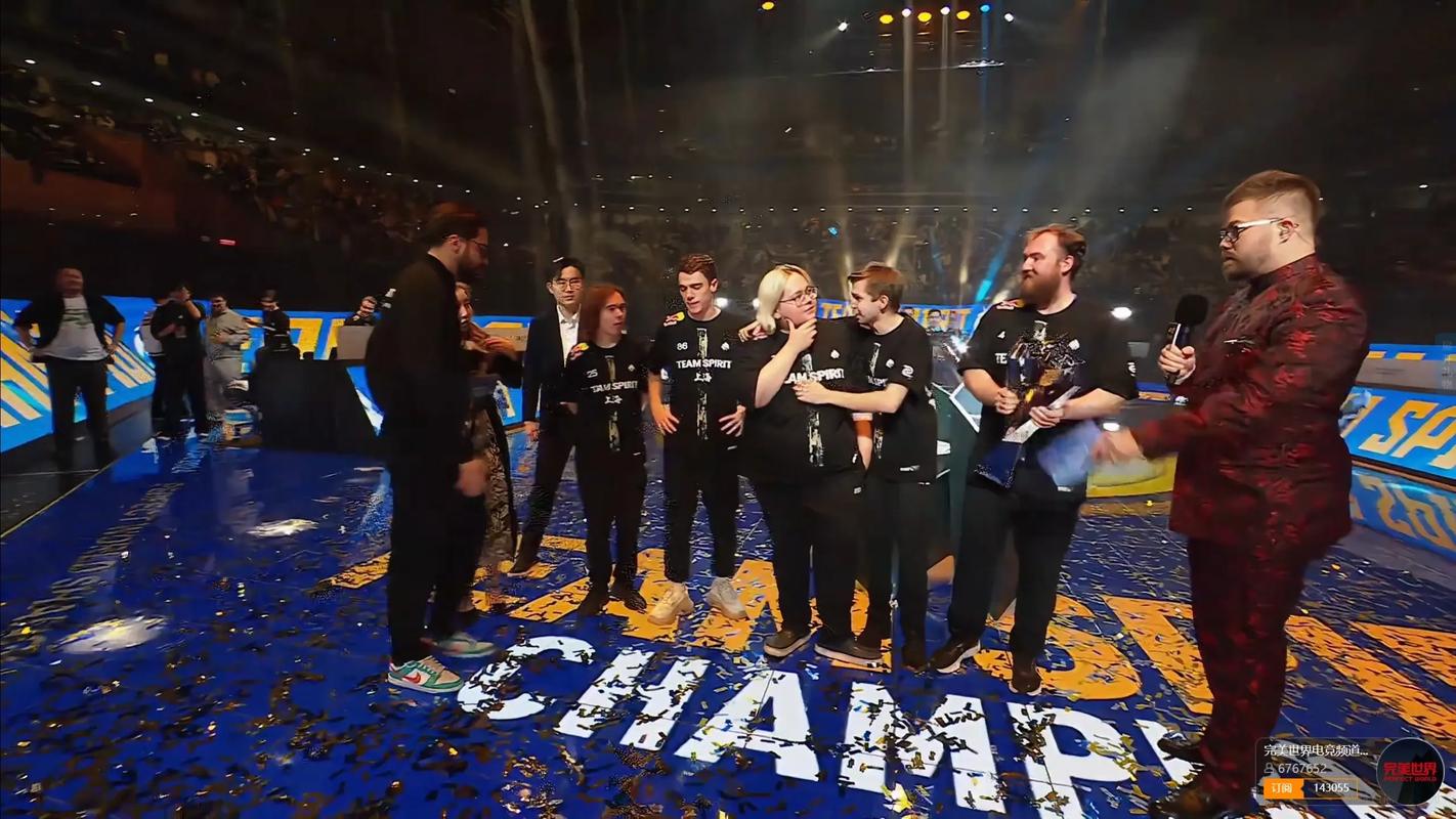 电竞比分网：英雄联盟S10 A组战，SN仰卧起坐头名晋级！