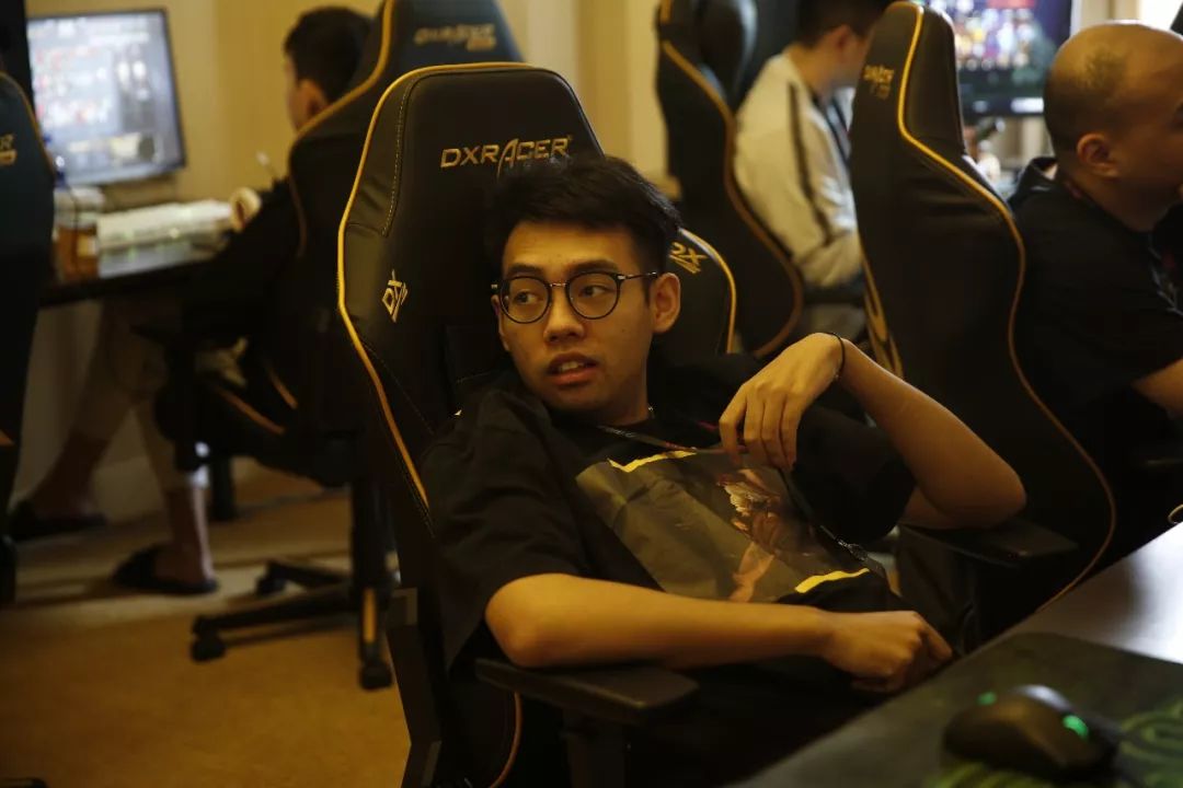 DRX 战胜 Team Secret ， Paper Rex 晋级季后赛 - VCT 2025： 太平洋第二阶段