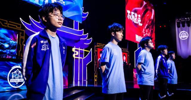不愧是GZI，GALA成为LPL第二位AD位置FMVP