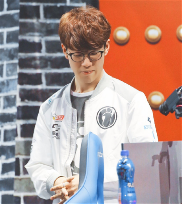 传说中的毒奶规律？除S6外 其他MSI冠军均未获得当年S赛冠军