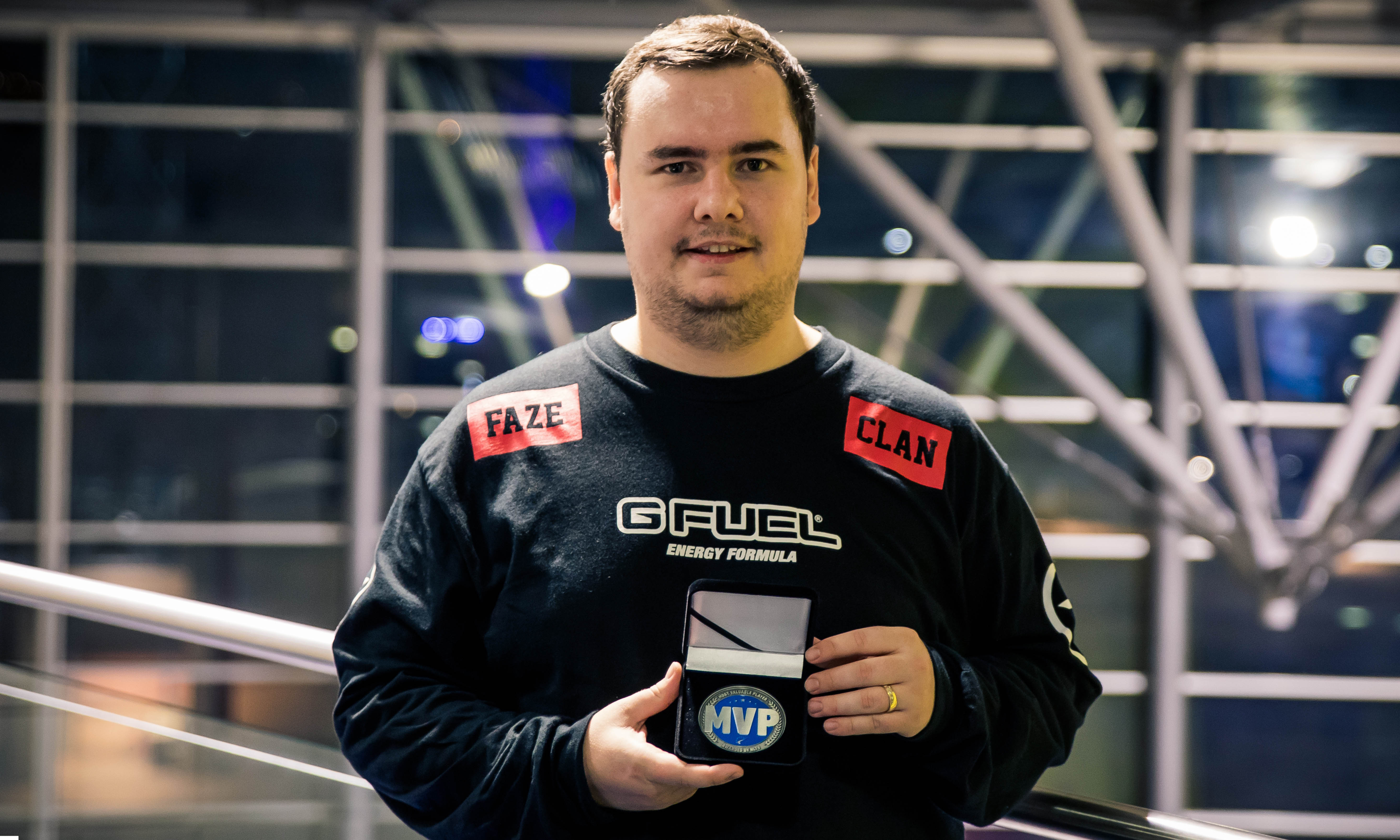 在VALORANT中本地化导致服务器选择问题