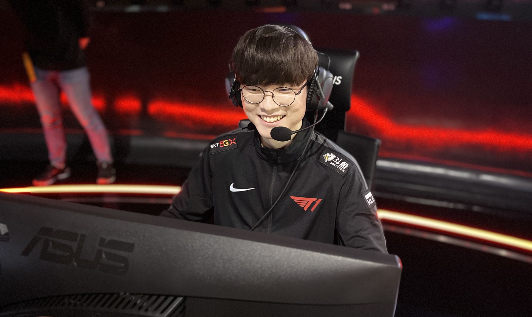 Spirit将面对 Mouz ， Vitality 将与 The MongolZ 在BLAST Bounty Fall 2025半决赛中相遇